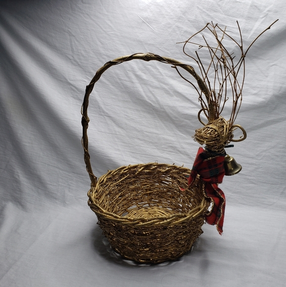 Two Wicker Holiday Christmas Wicker Baskets Letters Noel and Rustic Reindeer - Picture 10 of 14